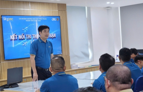 HỘI THI: KẾT NỐI TRI THỨC CỦA BẠN, HIỆN THỰC HÓA MỤC TIÊU CÁN BỘ TINH THÔNG - NHÂN VIÊN LÀNH NGHỀ TẠI TRUNG TÂM KHAI THÁC, CNKV MIỀN TRUNG